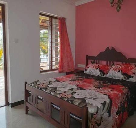 Blue Marine Beach Resort Varkala Exterior photo